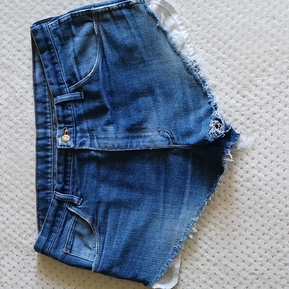 Wrangler Vintage Custom Denim Jean Cut-Off Shorts - Picture 2 of 16